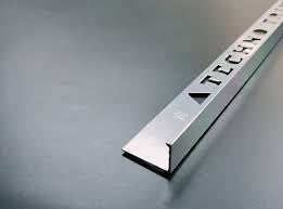 Matt Silver Techno Trim LA (2.5m)