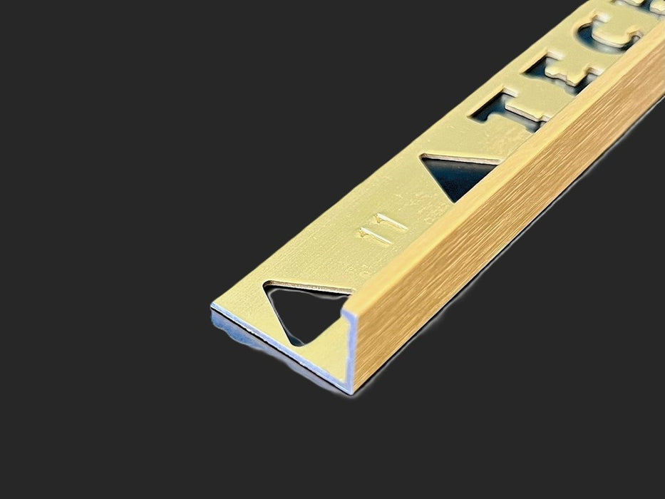Brushed Techno Trim LA (2.5mtr)